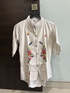Embroidered Kurta Top