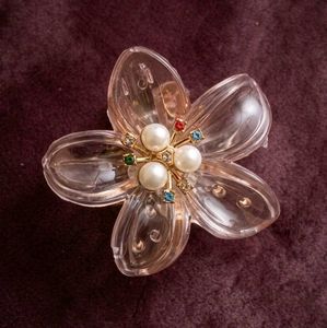 Chic Flower Brooch with Pearls &amp; Crystals