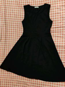 black fit &amp; flare dress 🖤