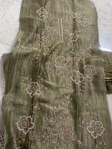 Embellished Kurta Set