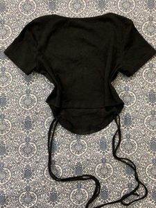 Chic Black Cropped Top