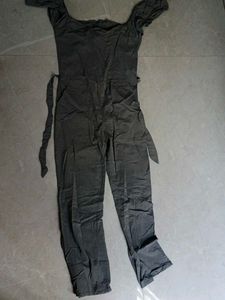 Chic Grey Off-Shoulder Tie-Waist Jumpsuit