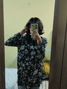 Chic Floral Print Long Sleeve Top