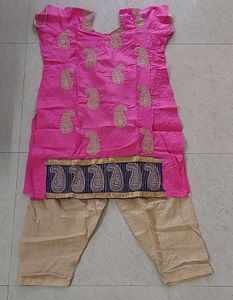 Stiched Kurta With Pajama