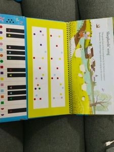 Keyboard 🎹 Book