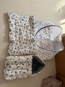 Cute Moon & Stars Baby Bedding Set