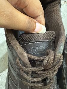 Unisex Action Brown Shoes