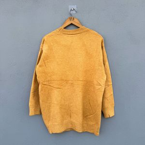 Cute Bear Graphic Sweater