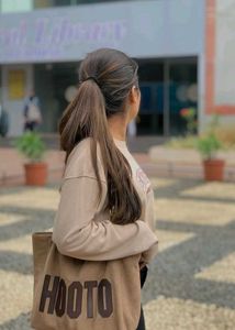Casual Beige Hooto bag
