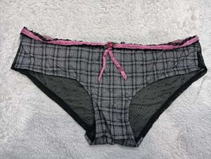 Cute Plaid 🥰& Lace Briefs