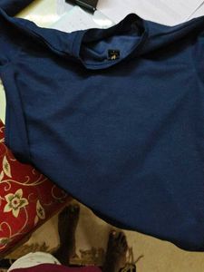 Navy Blue Pullover Sweatshirt