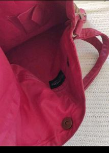 Stylish pink Crossbody Bag