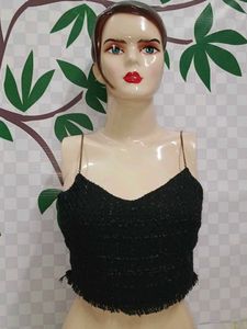 (1200)Black Textured Crop Top