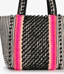 50% 📴 On All Items 🆕 Avaasa Tote Bag