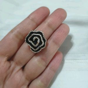 Red Black Golden Rose Ring