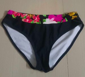 Floral &amp; Printed Briefs