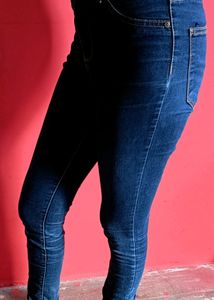 Waist-30 Length-40 Serves You The Good Quality..