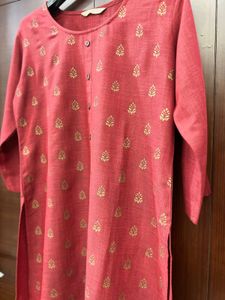 Elegant Red Printed Kurta.