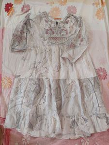 less used Set of 3 Women's frocks