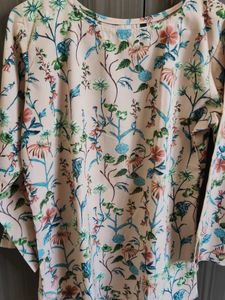 Floral Print 3/4 Sleeve Top