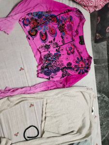 Trendy Cropped Long Sleeve Tops