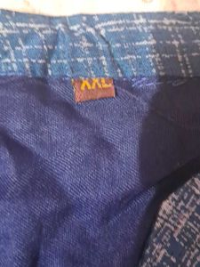 Stylish Blue Sleeveless Jacket Surg use with