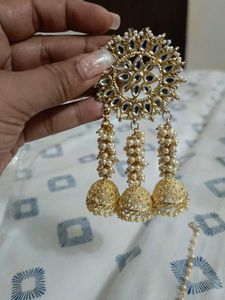 Exquisite Pearl &amp; Kundan Jhumka Set
