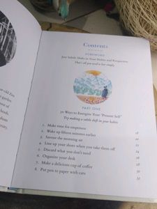 Zen: The Art of Simple Living Book
