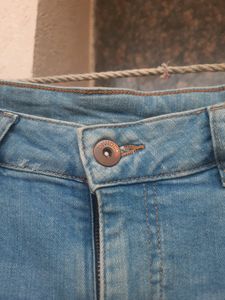 H&amp;M Ripped Jeans
