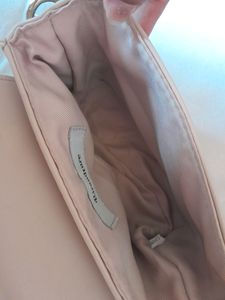 Pretty Sling Bag