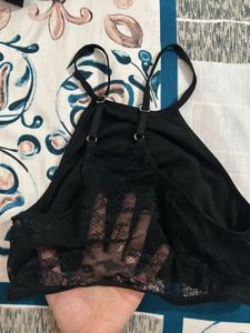 H&amp;M XS Velvet Halter Neck Crop Top