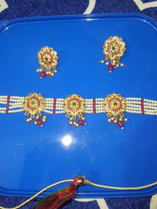 choker set