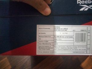 Reebok size 8 sandal