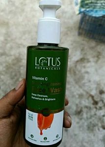 Lotus Botanicals Vitamin C Facewash