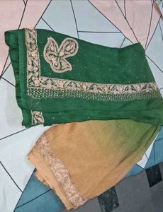 Elegant Ombre Green &amp; Gold Saree