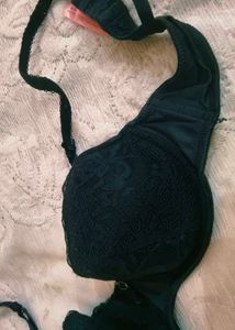 Elegant Black Lace Bra and Panty Set👍👍👍👍
