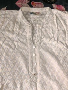 Chikenkari Kurta
