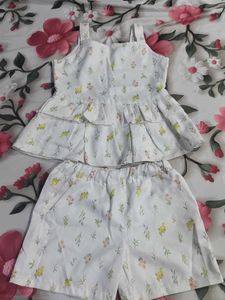 Cute Floral Print Top and Shorts Set