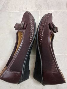 Chic Brown Ballet Flats with Bow Detail