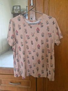 Floral Print T-Shirt and Black tshirt