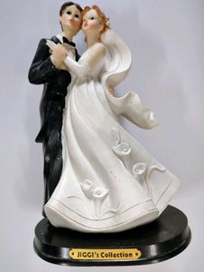 Showcase Couples Figurine for gifting event