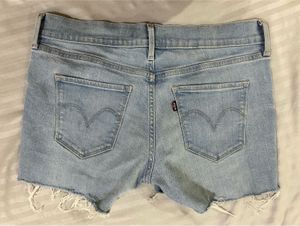 Levi’s Light Wash Denim Shorts