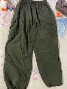★Green Parachute Pants (Unisex)