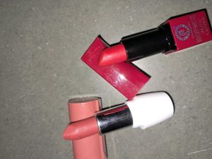 Intense Matte Lipstick ( Red + Sand nude)