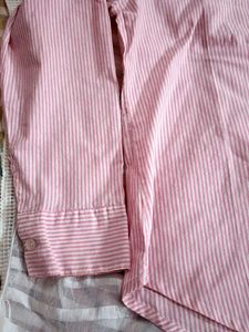 women's shirt pink color