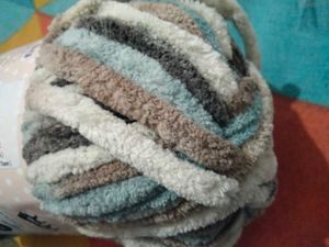 Blankie Multi Yarn Ball