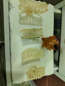 assorted Hair Clips