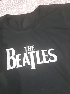 THE BEATLES BAND TEE
