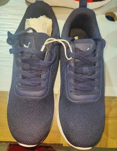 PUMA MEN'S CASUAL SHOES. LIKE NEW. NO COINS