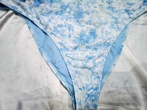 🇳🇿💫🎀Blue Floral High-Waisted Bikini Bottom